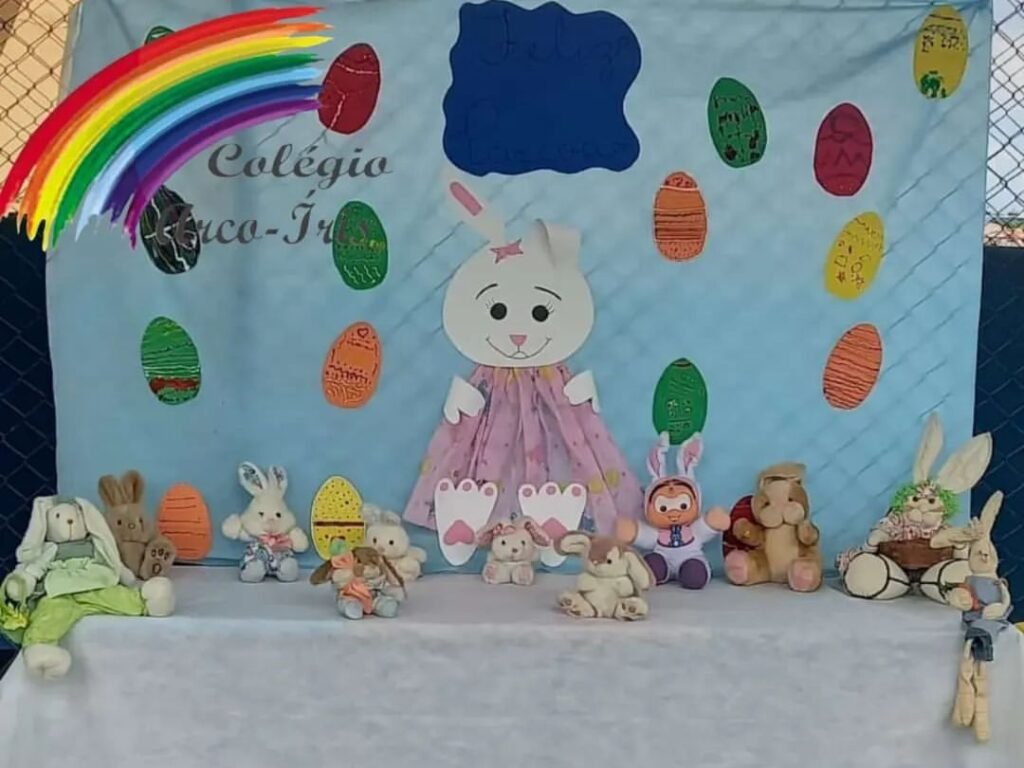 painel de pascoa colorido colegio.arcoiris