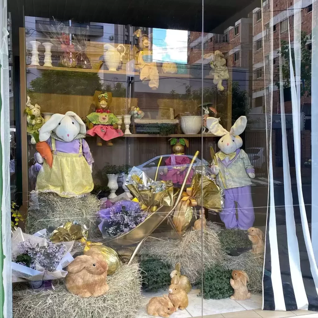 vitrine decoracao pascoa coelhos mudansp